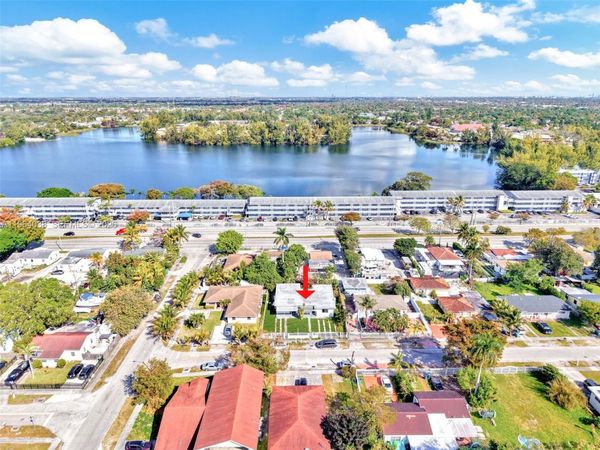 1393 NW 102nd St , Unit 1393, Miami, FL 33147