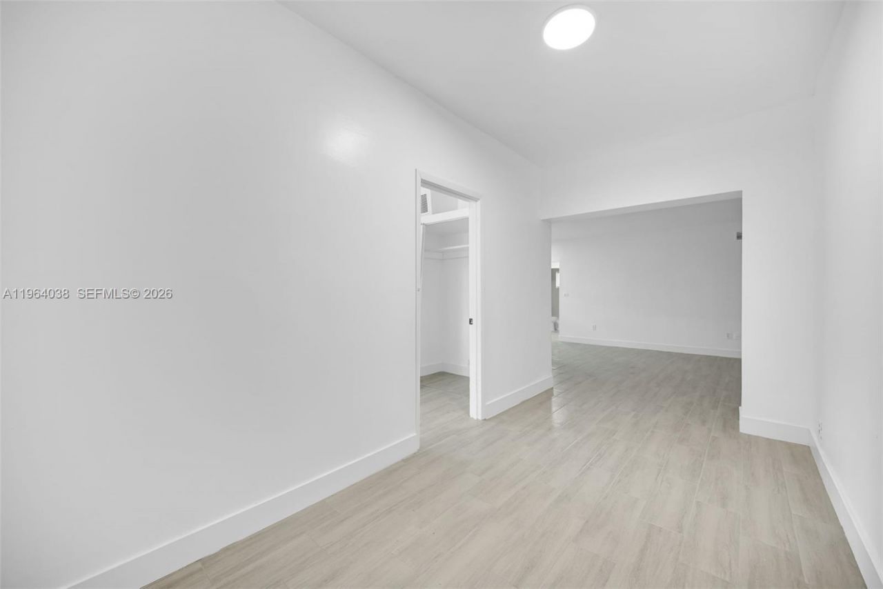 1393 NW 102nd St , Unit 1393, Miami, FL 33147 Photo