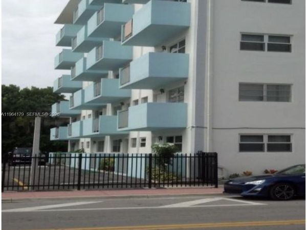 801 W Meridian Ave, Unit 3B, Miami Beach, FL 33139