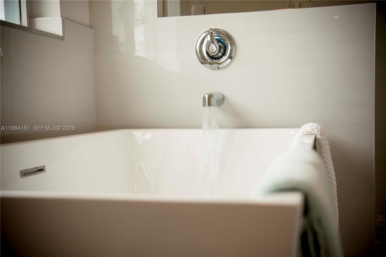 15105 SW 180th St, Miami, FL 33187 Photo