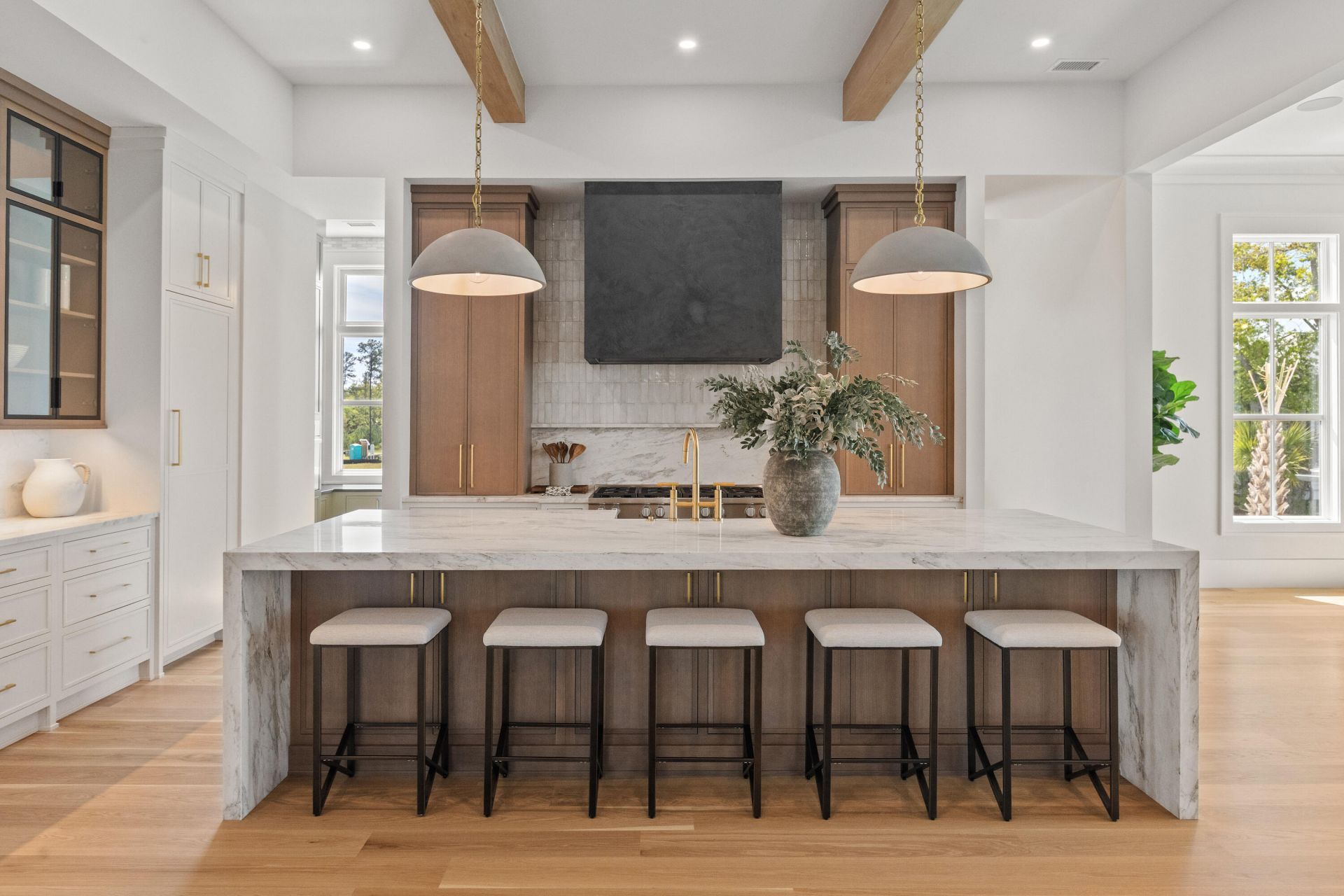 925 Fish Camp Road Photo 14