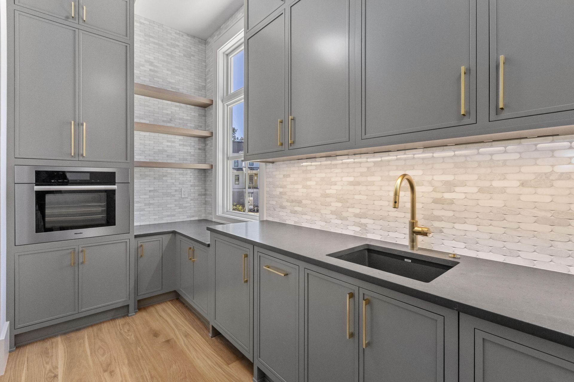 925 Fish Camp Road Photo 17