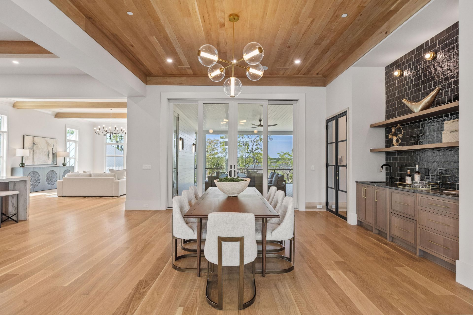 925 Fish Camp Road Photo 19