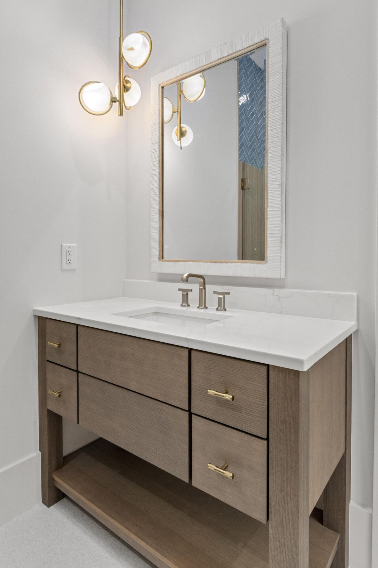 925 Fish Camp Road Photo 58