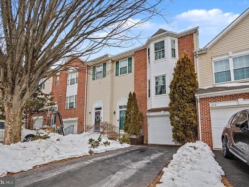 122 Hunt Club Drive, Collegeville, PA 19426 Main Photo