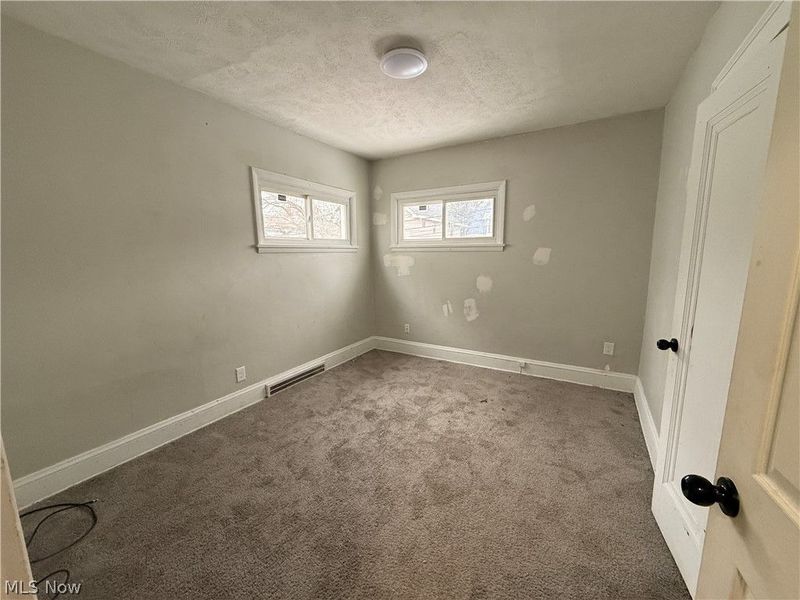 10201 Robinson Avenue, Garfield Heights, OH 44125 Photo 5