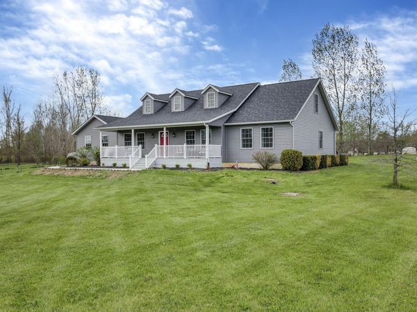 14557 Dutch Cross Road, Centerburg, OH 43011