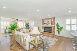 1430 Bay Tree Ln.  photo 4