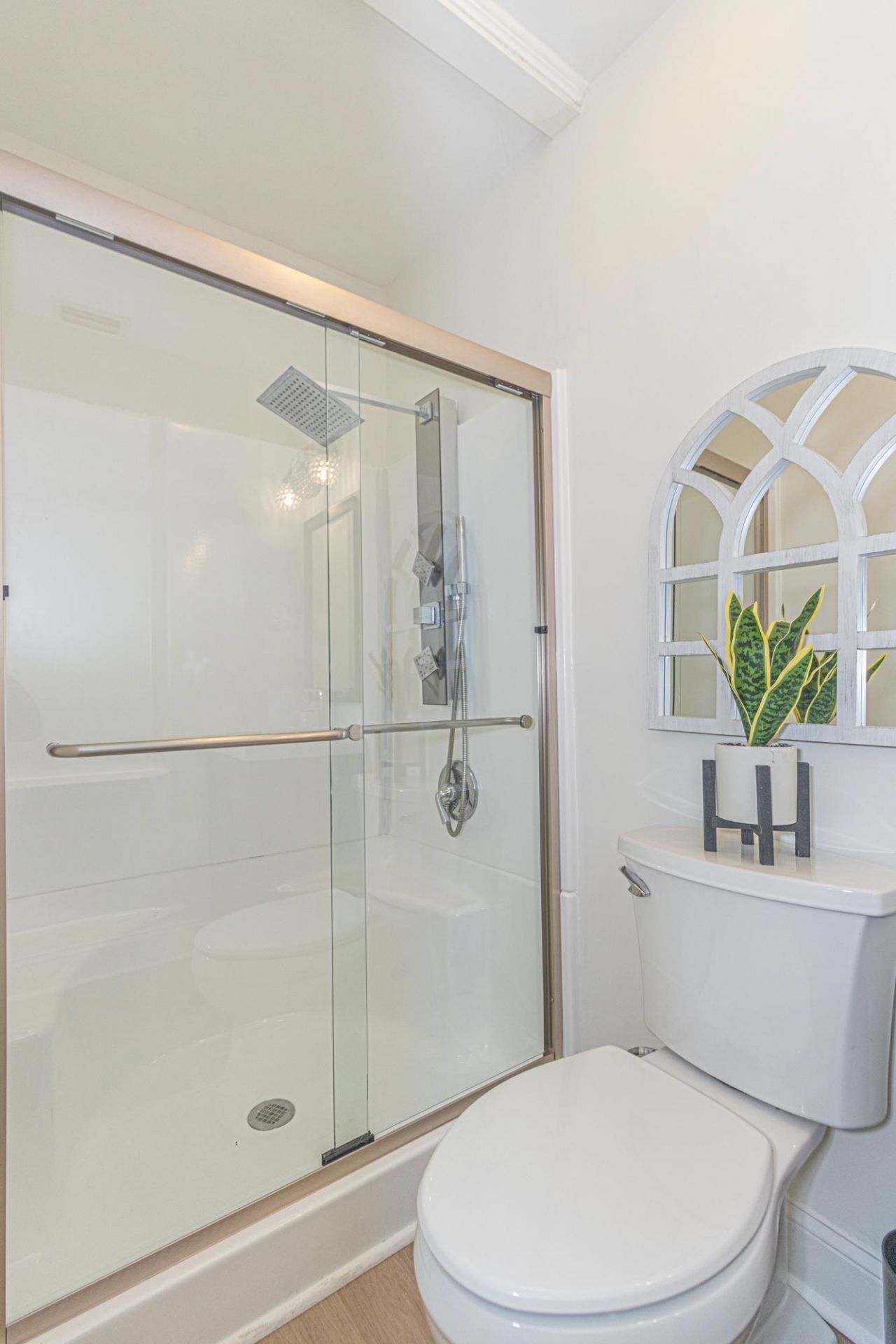 1430 Bay Tree Ln.  Photo 29