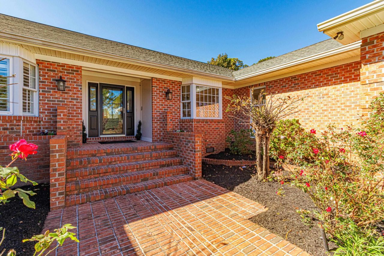 1430 Bay Tree Ln.  Photo 37