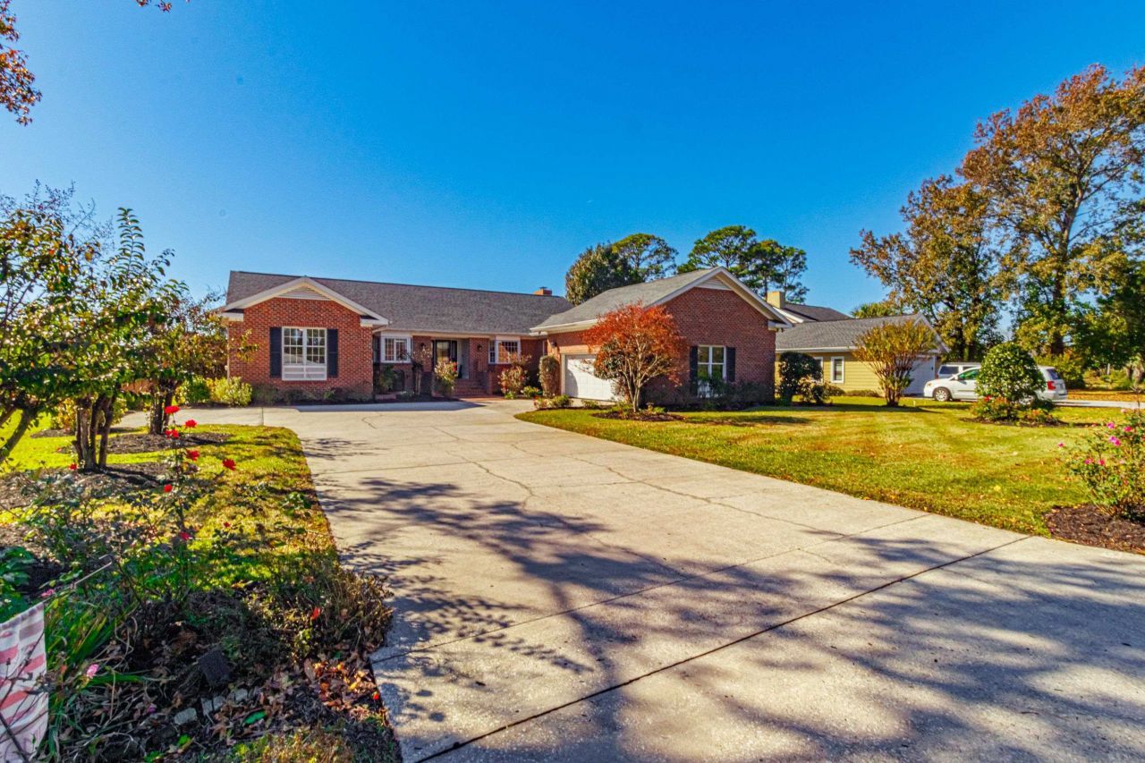 1430 Bay Tree Ln.  Photo 38