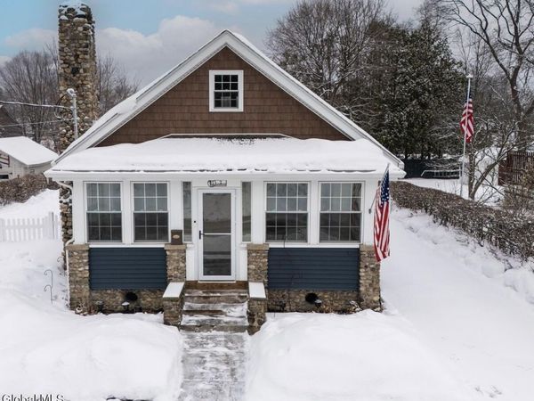 7 Jackson Avenue, South Glens Falls, NY 12803