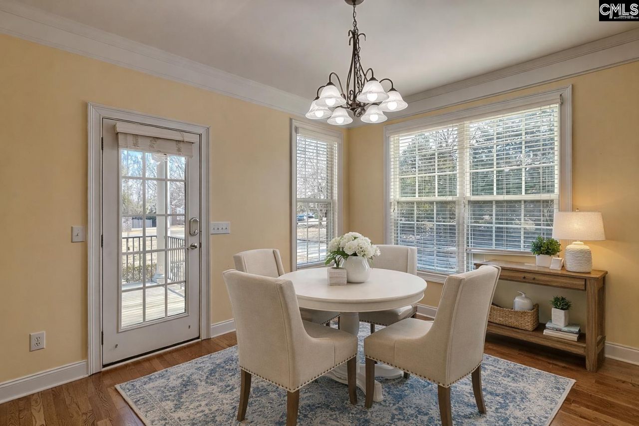 24 Clay Court Photo 18