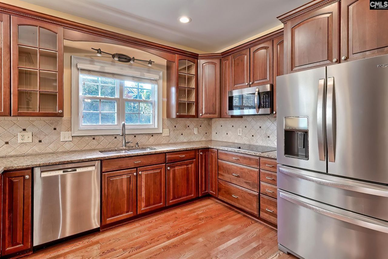 24 Clay Court Photo 19