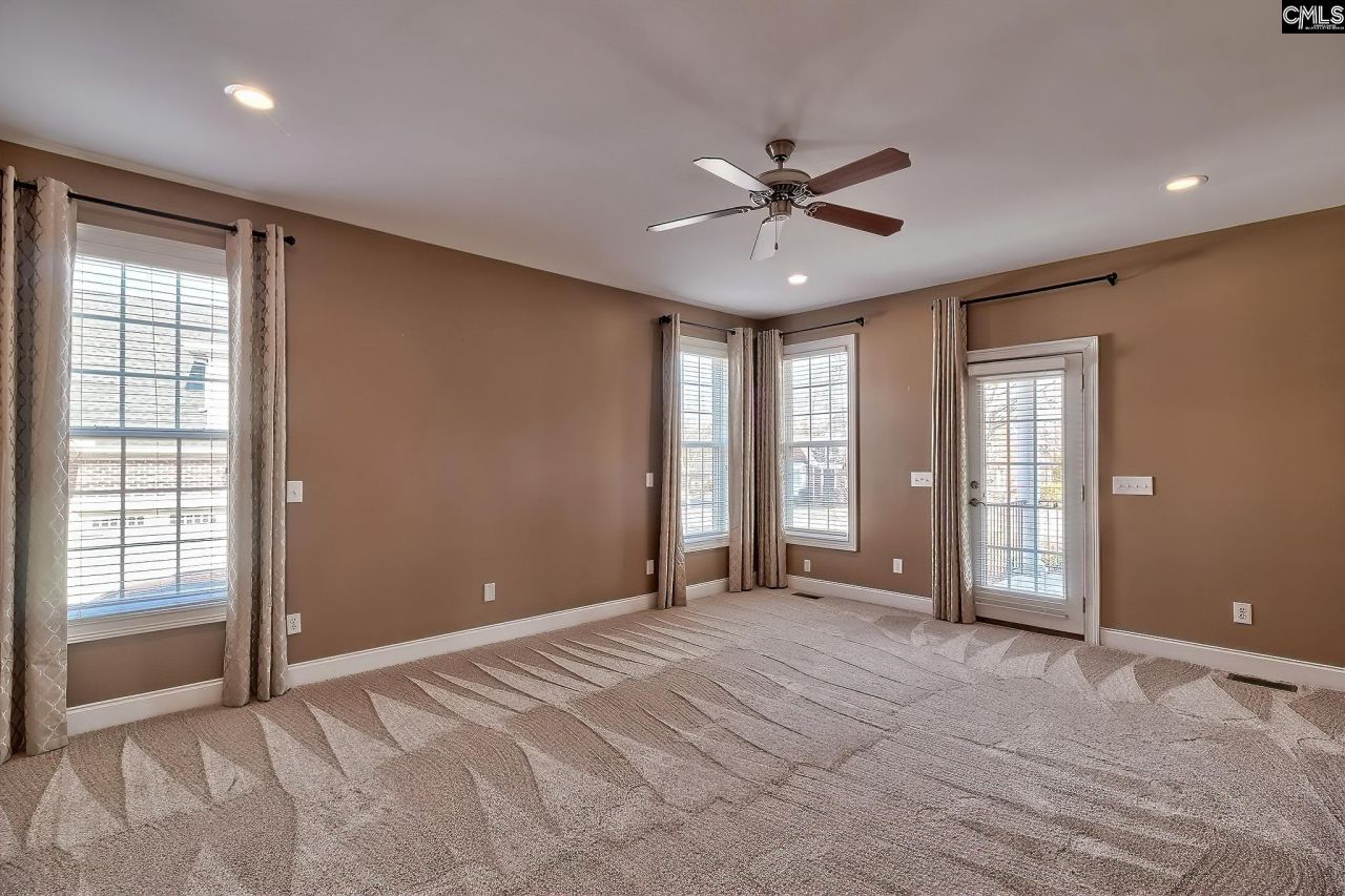 24 Clay Court Photo 29