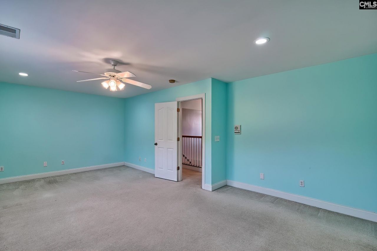 24 Clay Court Photo 49