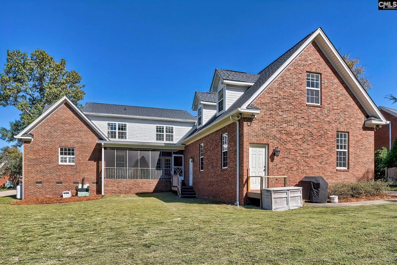 24 Clay Court Photo 7