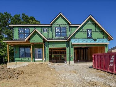 9417 Rochelle Lane, Clearcreek Twp, OH 45458