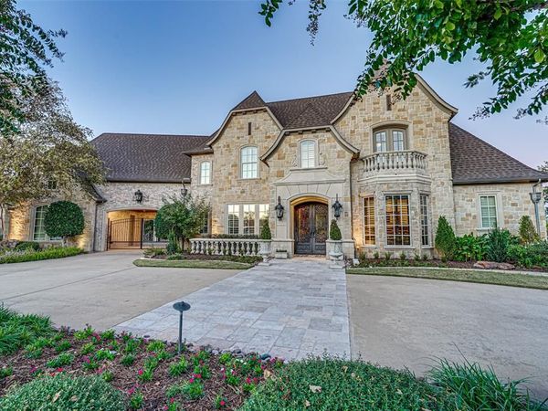 140 Manor Drive, Heath, TX 75032