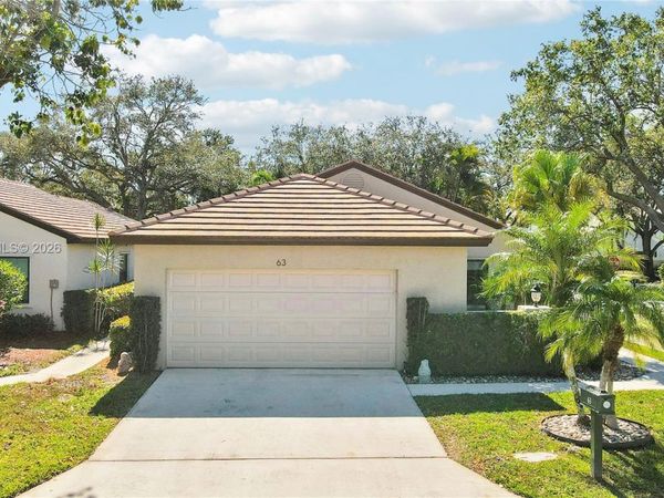 63 N Ironwood Way N , Palm Beach Gardens, FL 33418