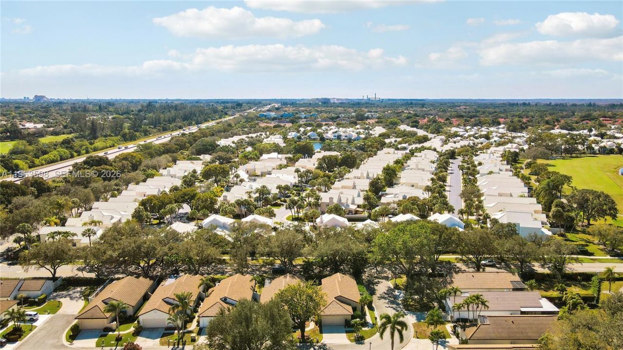 63 N Ironwood Way N , Palm Beach Gardens, FL 33418 Photo