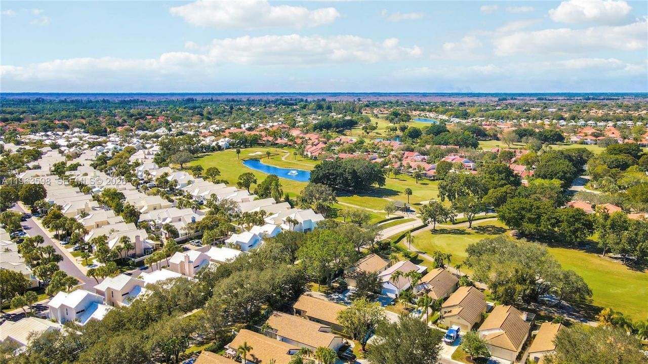 63 N Ironwood Way N , Palm Beach Gardens, FL 33418 Photo