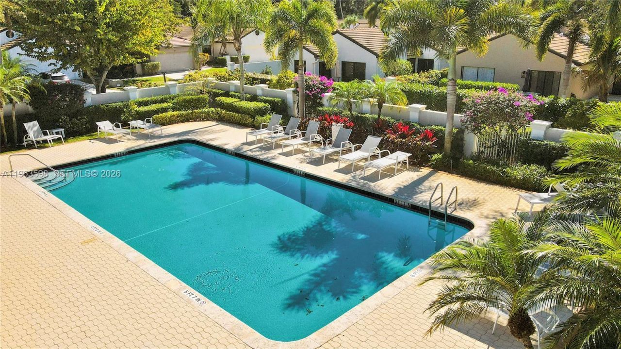 63 N Ironwood Way N , Palm Beach Gardens, FL 33418 Photo