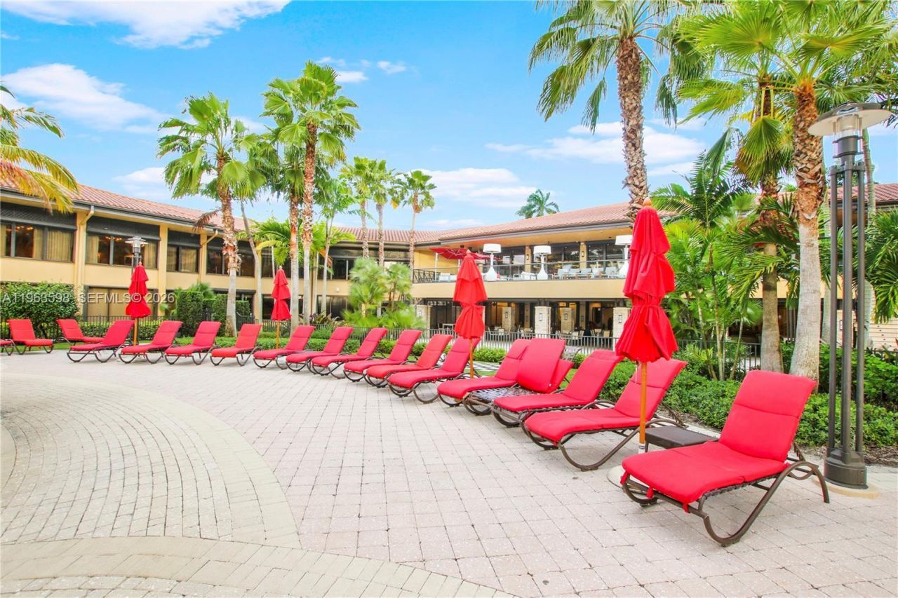 63 N Ironwood Way N , Palm Beach Gardens, FL 33418 Photo