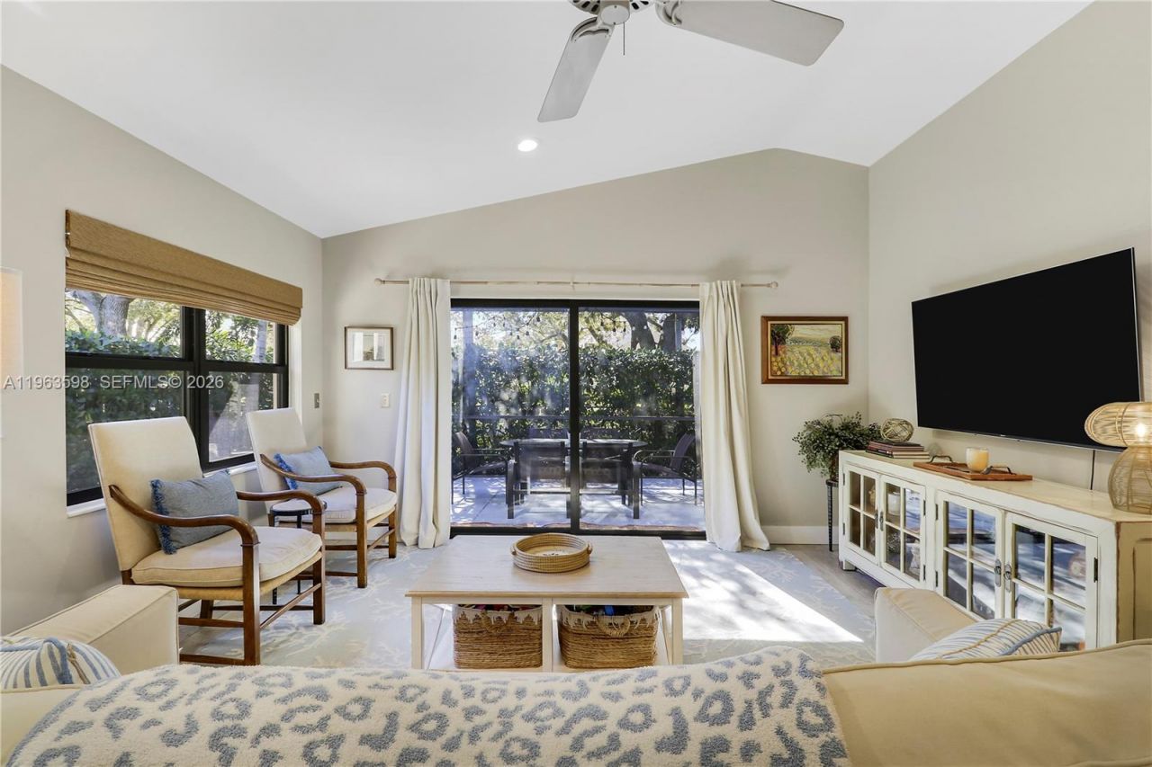 63 N Ironwood Way N , Palm Beach Gardens, FL 33418 Photo