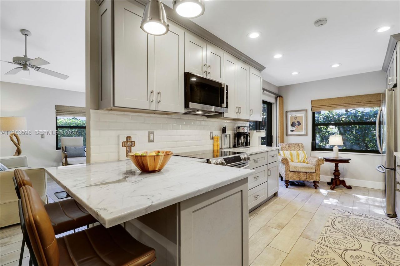 63 N Ironwood Way N , Palm Beach Gardens, FL 33418 Photo