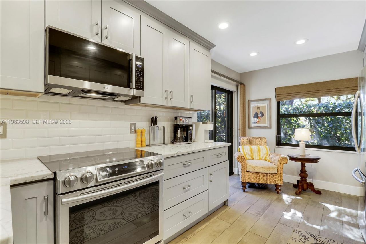 63 N Ironwood Way N , Palm Beach Gardens, FL 33418 Photo