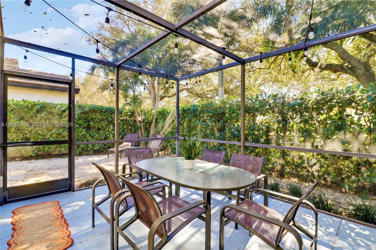 63 N Ironwood Way N , Palm Beach Gardens, FL 33418 Photo