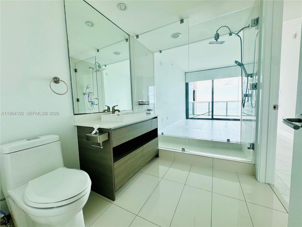 460 NE 28th St, Unit 1602, Miami, FL 33137 Photo