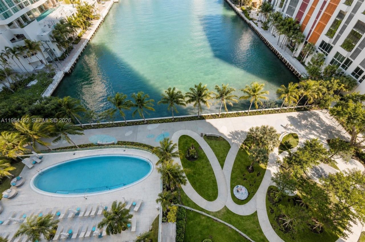 460 NE 28th St, Unit 1602, Miami, FL 33137 Photo