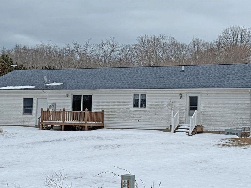 410 Sweetvalley, Kelleys Island, OH 43438 Photo 20