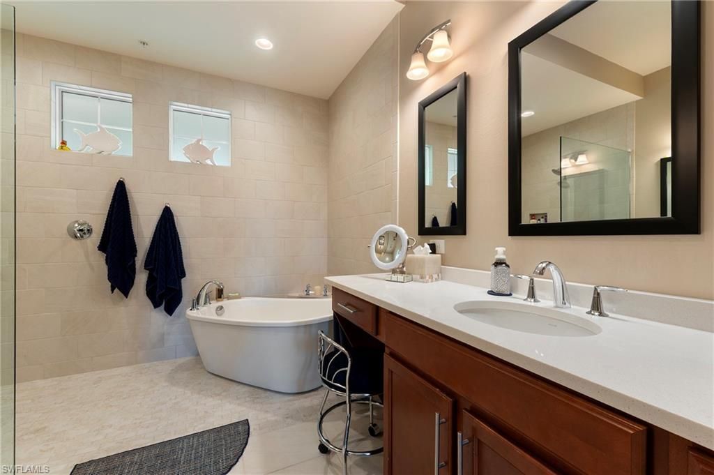 21490 Strada Nuova Cir , Unit 309, Estero, FL 33928 Photo