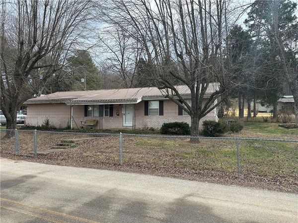 101 Buffalo Street , Jasper, AR 72641