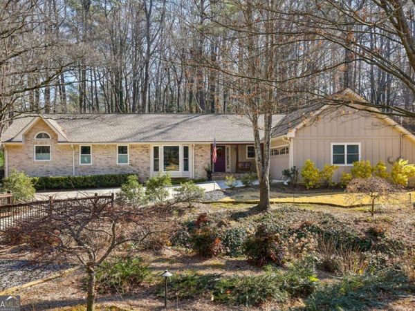 7265 Hunters Branch Drive, Atlanta, GA 30328