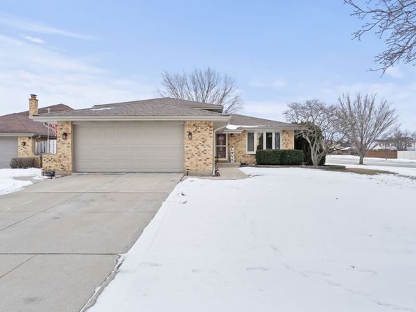 16647 Tower Court, Tinley Park, IL 60477