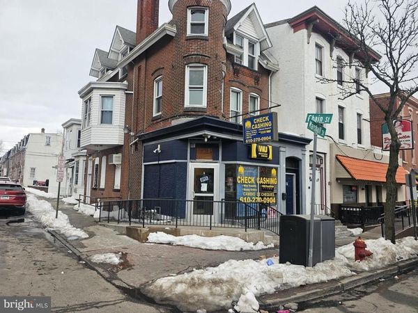 421 W MARSHALL STREET, NORRISTOWN, PA 19401