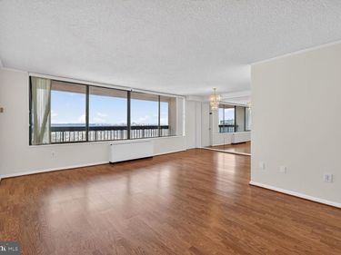 3701 S GEORGE MASON DR, Unit 2407N, FALLS CHURCH, VA 22041