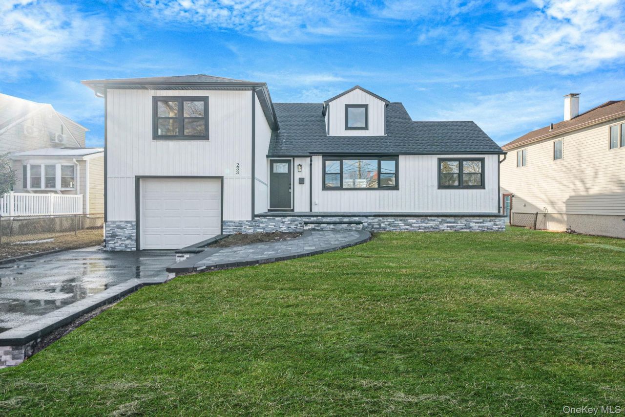 233 Harrison Avenue, Island Park, NY 11558 Main Photo