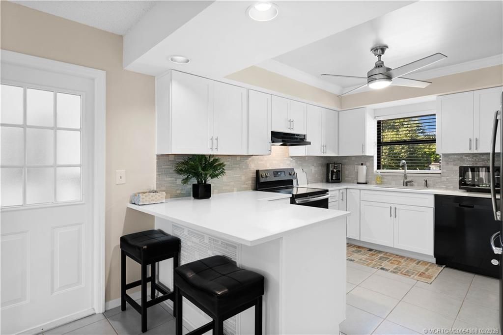 4885 SE Capstan Avenue, Unit 27, Stuart, FL 34997 Photo