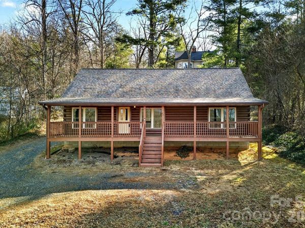 67 Sunset Drive, Black Mountain, NC 28711
