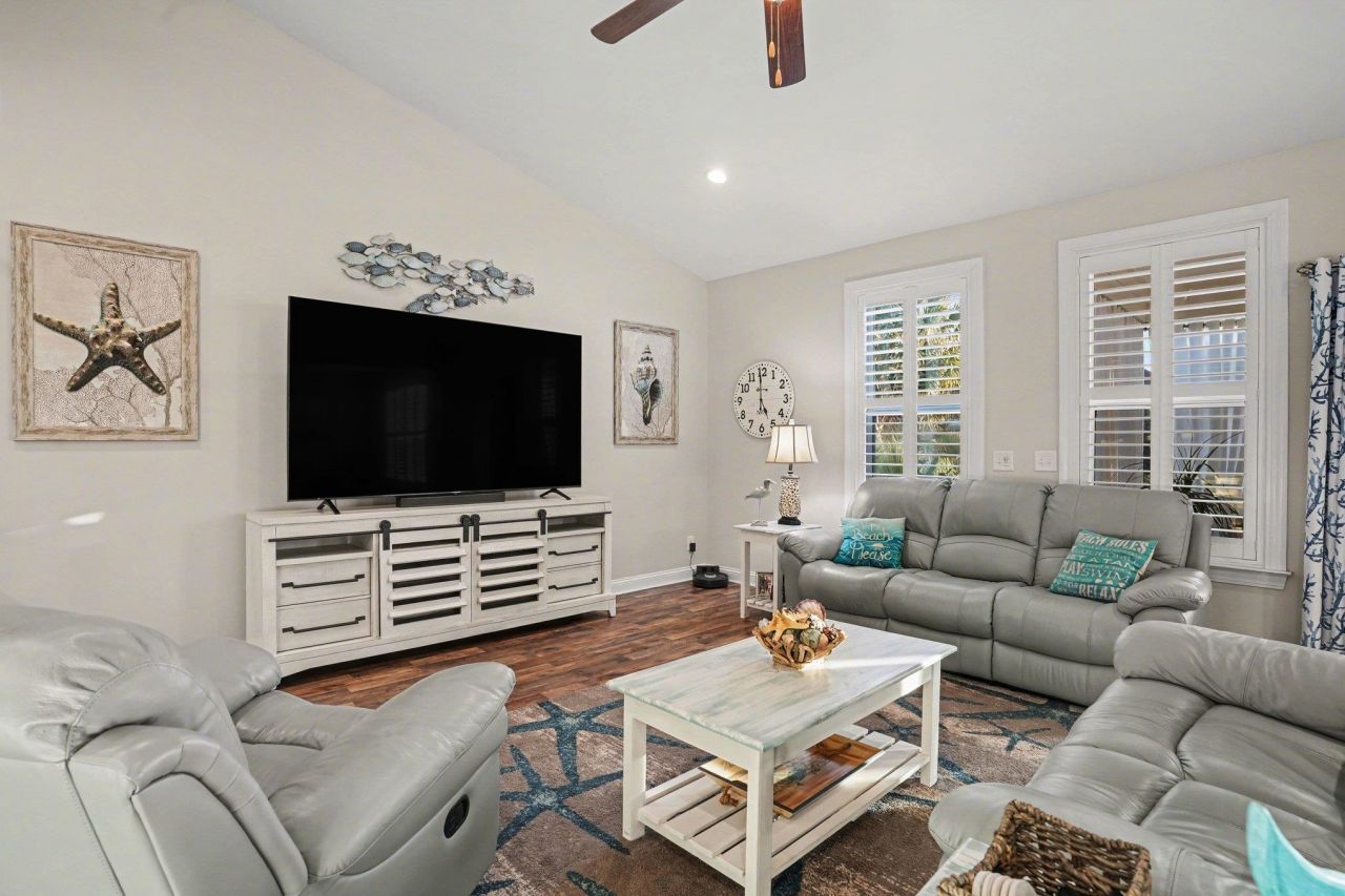 1581 Buckingham Ave. Photo 8