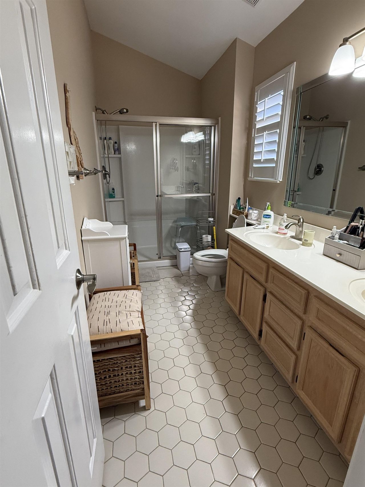 898 Knoll Dr. Photo 16