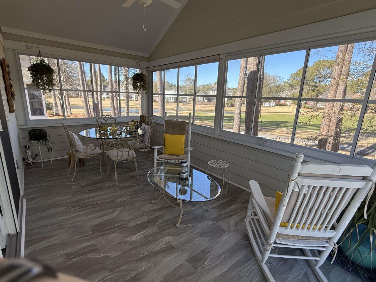 898 Knoll Dr. Photo 25