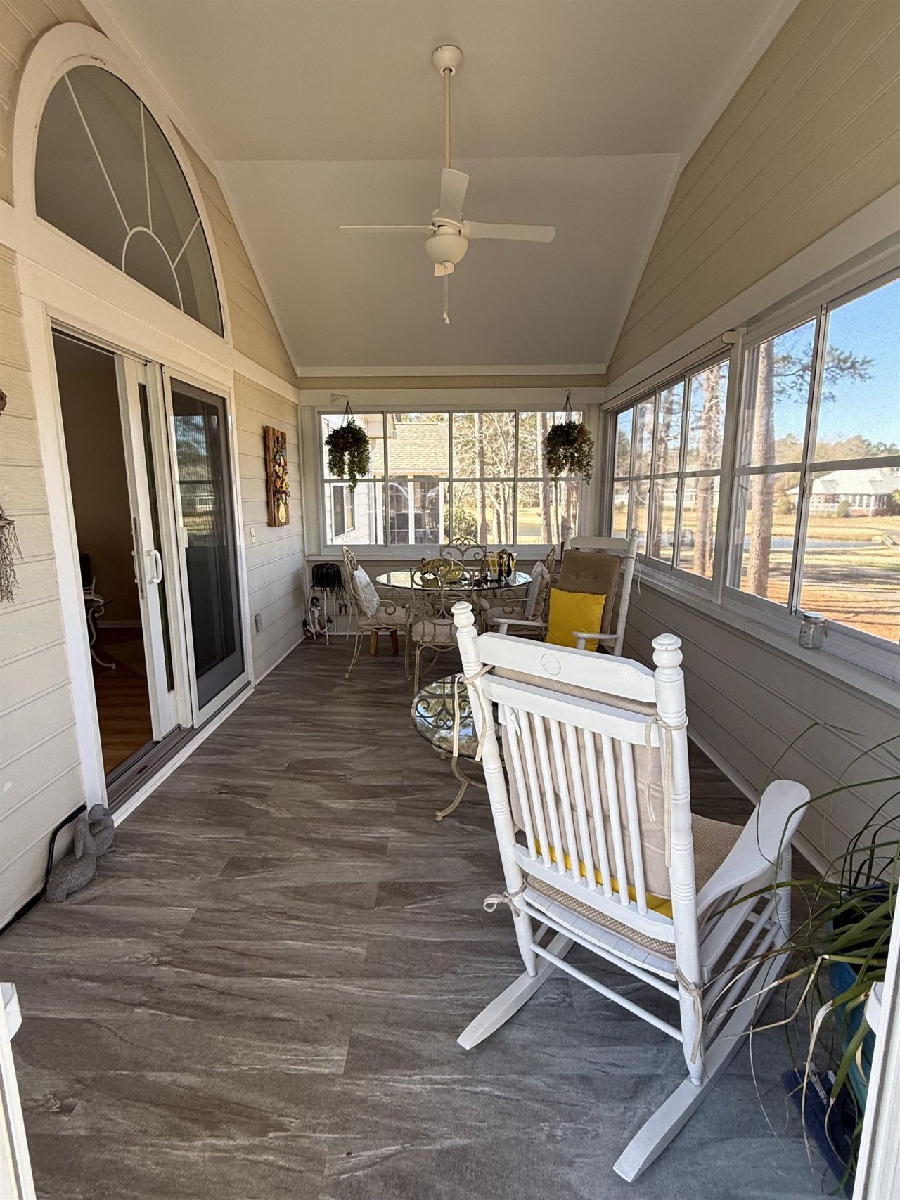 898 Knoll Dr. Photo 27