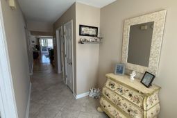 898 Knoll Dr. photo 4