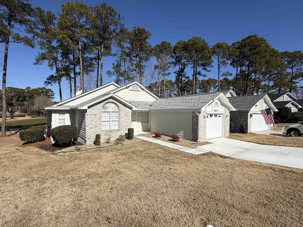 898 Knoll Dr. Photo 32